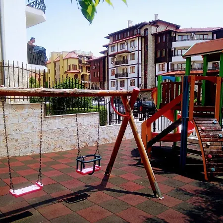 Private Apartament Sea View شقة